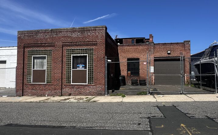 Pictures of Retail, Industrial property located at 54 Winter Street, Springfield, MA 01103 for lease - image #1