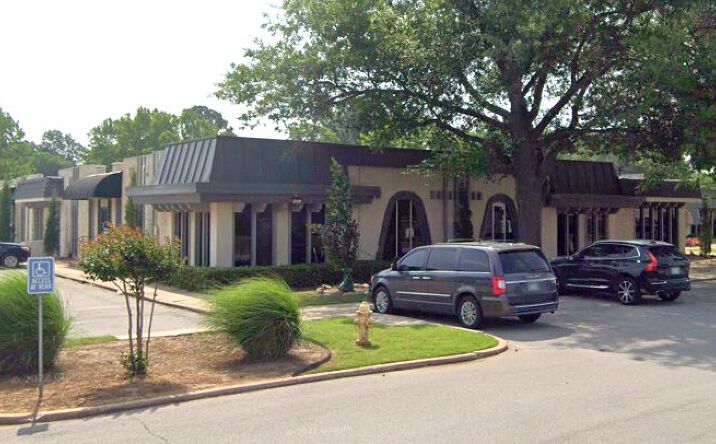Pictures of Office property located at 4815 S SHERIDAN RD, TULSA, OK 74145-5754 for lease - image #1