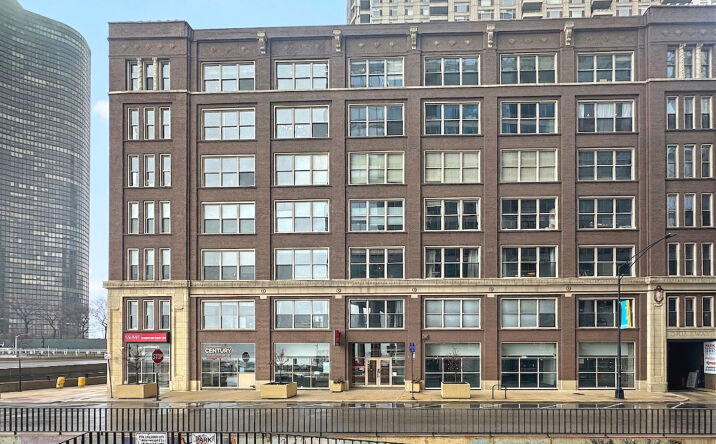 Pictures of Retail, Office, Restaurant property located at 540 North Lake Shore Drive, Chicago, IL 60611 for lease - image #1