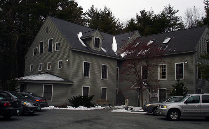 Pictures of Office property located at 160 Palmer Ct, Hartford, VT 05001 for lease - image #1