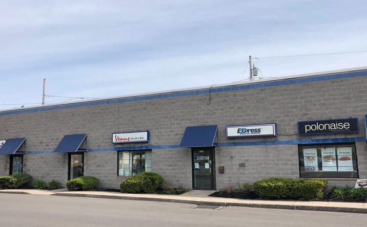 Pictures of Retail property located at 3004 Erie Boulevard East, Syracuse, NY 13224 for lease - image #1