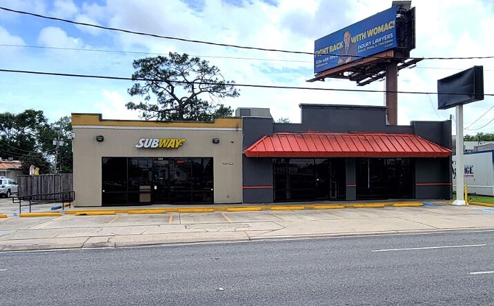 Pictures of Restaurant property located at 4905 Westbank Expressway, Marrero, LA 70072 for lease - image #1