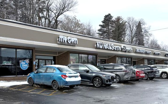 Pictures of Retail property located at 3206 Erie Boulevard East, Syracuse, NY 13224 for lease - image #1