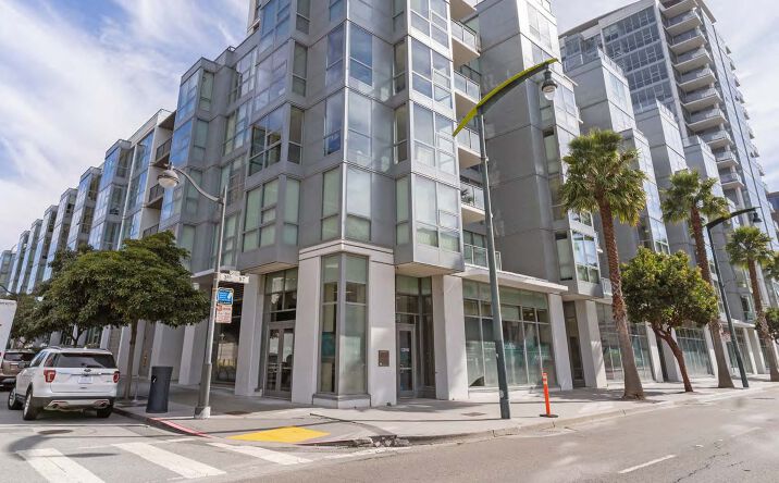 Pictures of Retail property located at 1325 3rd St, San Francisco, CA 94158 for lease - image #1