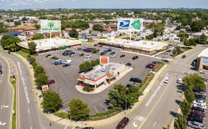 Pictures of Retail property located at 4 Memorial Dr, Lodi, NJ 07644 for lease - image #1