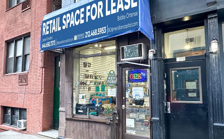 Pictures of Retail property located at 205 W 20th St, Chelsea, NY 10011 for lease - image #1