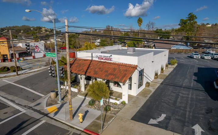 Pictures of Retail, Office property located at 8115 El Camino Real, Atascadero, CA 93422 for lease - image #1