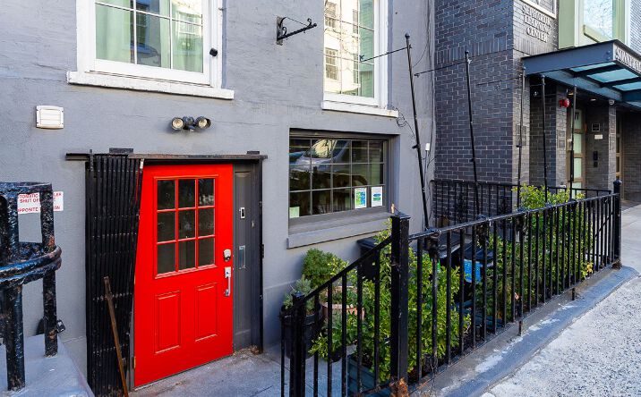 Pictures of Retail property located at 179 Sullivan Street, Greenwich Village, NY 10012 for lease - image #1