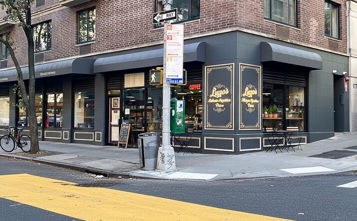 Pictures of Retail, Restaurant property located at 1418 Lexington Ave, New York, NY 10128 for lease - image #1