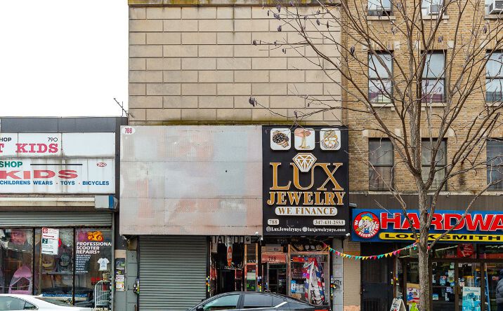 Pictures of Office property located at 788 E Tremont Ave, Bronx, NY 10460 for lease - image #1