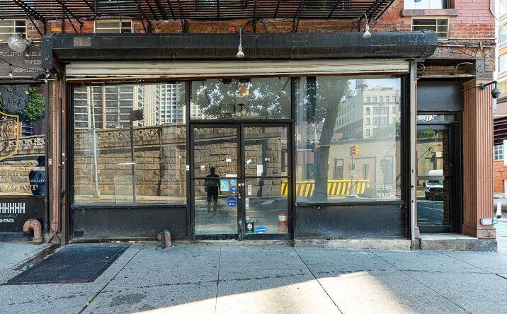 Pictures of Retail property located at 313 East 60th Street, New York City, NY 10021 for lease - image #1