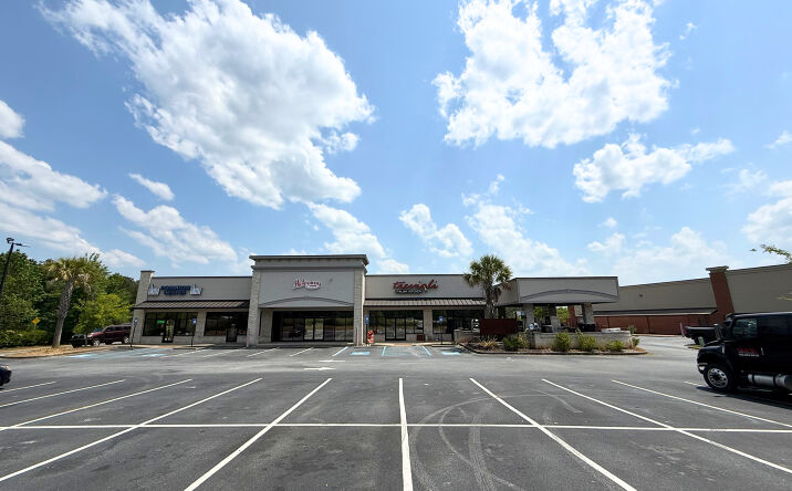 Pictures of Retail property located at 7466 Blackmon Road, Columbus, GA 31909 for lease - image #1