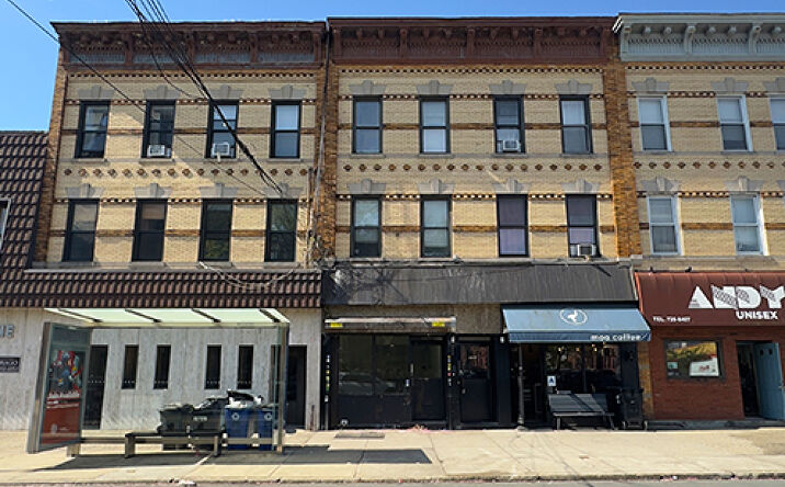 Pictures of Retail property located at 43-04 30th Ave, Queens, NY 11103 for lease - image #1