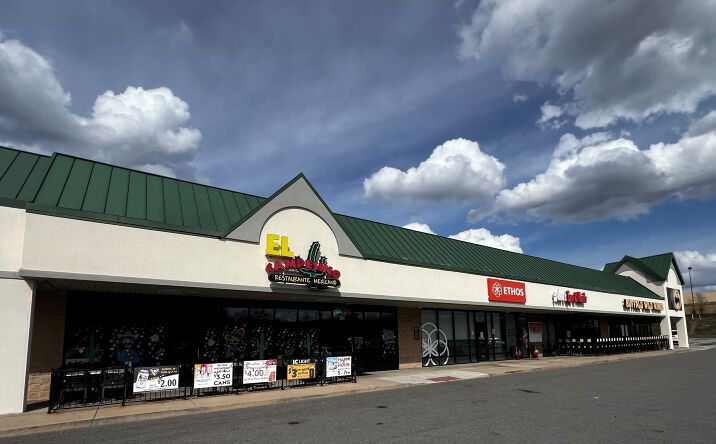Pictures of Retail, Restaurant property located at 450 Home Drive, Pittsburgh, PA 15275 for lease - image #1