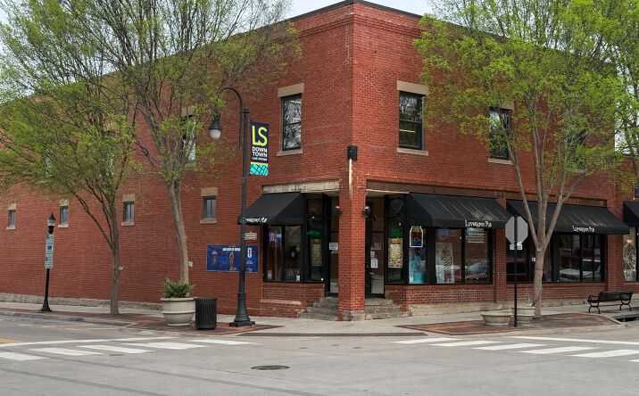 Pictures of Office, Special Purpose property located at 301 Southeast Douglas Street, Lee's Summit, MO 64063 for lease - image #1