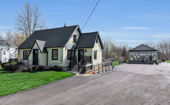 Pictures of Retail, Office, Industrial property located at 7767 Transit Road, Clarence, NY 14031 for lease - image #1