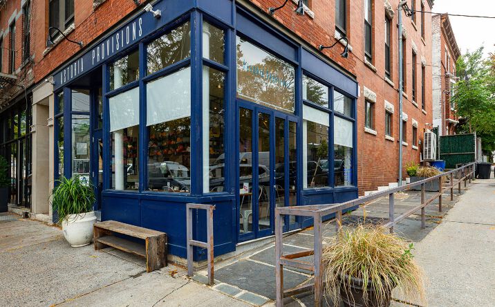 Pictures of Retail, Restaurant property located at 12-23 Astoria Boulevard, Corner of 14th Street & Astoria Boulevard, Astoria, NY 11102 for lease - image #1