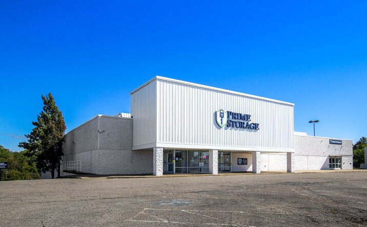 Pictures of Industrial, Special Purpose property located at 7045 Clairton Road, West Mifflin, PA 15122 for lease - image #1