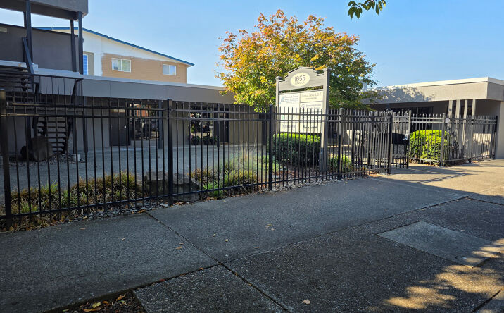 Pictures of Office property located at 1655 Hudson st, Longview, WA 98632 for lease - image #1