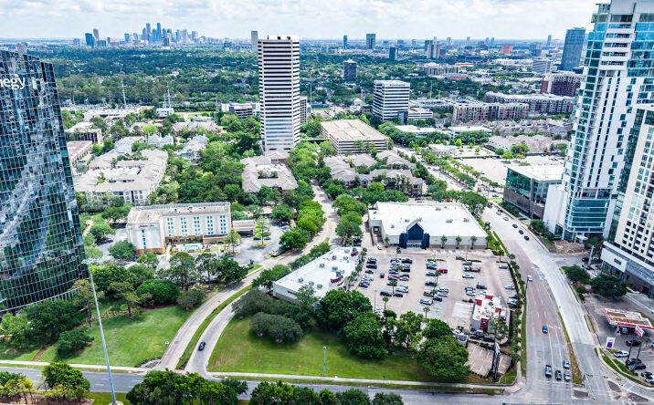 Pictures of Retail property located at 4500 San Felipe Road, Houston, TX 77027 for lease - image #1