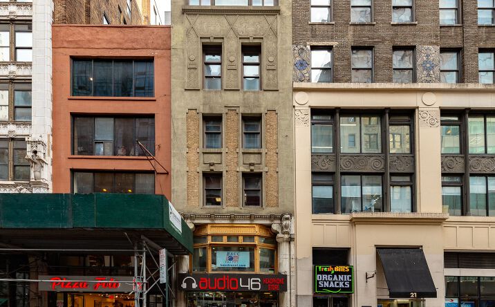 Pictures of Office property located at 29 West 46th Street, Midtown, New York, NY 10036 for lease - image #1