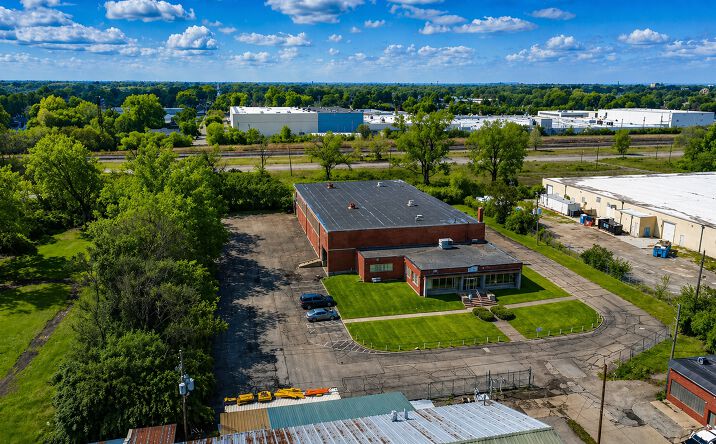 Pictures of Industrial property located at 105 S. Keystone Ave, Indianapolis, IN 46201 for lease - image #1