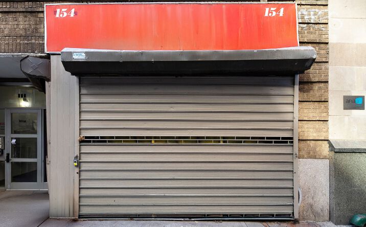 Pictures of Retail property located at 154 W 27th St, New York, NY 10001 for lease - image #1