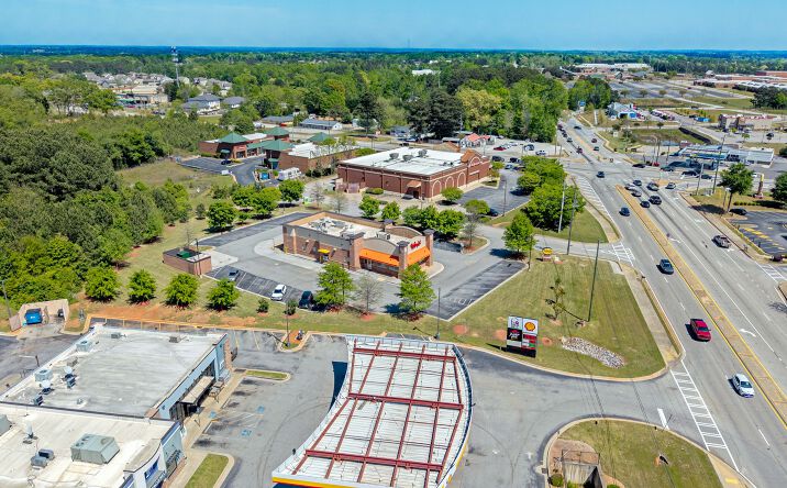 Pictures of Retail, Land, Restaurant property located at 5969 E LAKE PKWY, MCDONOUGH, GA 30253 for lease - image #1
