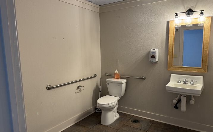 Pictures of Special Purpose property located at 1321 Gause Boulevard, Slidell, LA 70458 for lease - image #1
