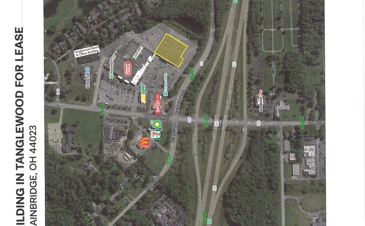 Pictures of Retail, Office, Special Purpose property located at 8535-55-75 Tanglewood Square, Chagrin Falls, OH 44023 for lease - image #1
