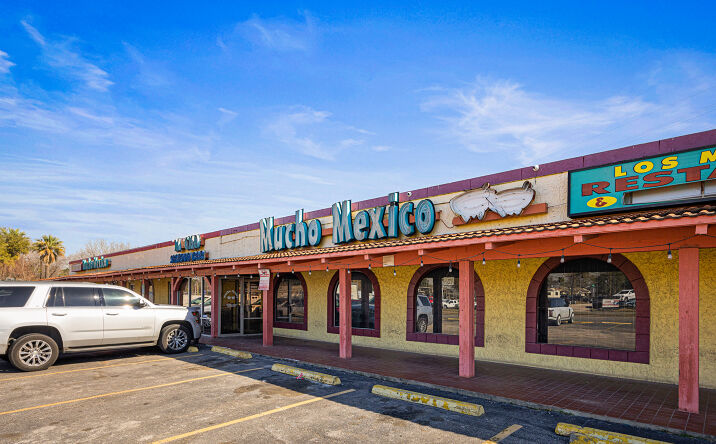 Pictures of Restaurant, Special Purpose property located at 1310 North Wayside Drive, Houston, TX 77020 for lease - image #1