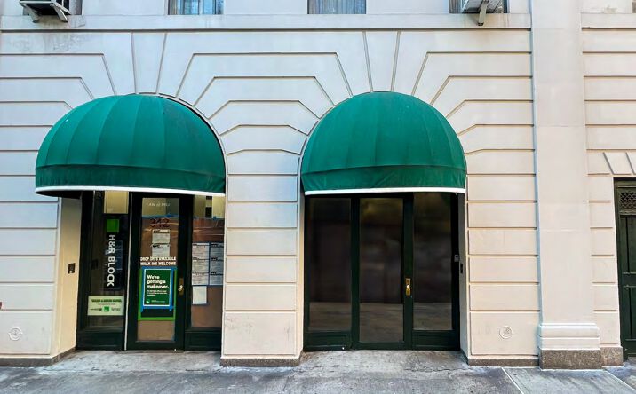 Pictures of Retail property located at 344 West 57th Street, New York City, NY 10019 for lease - image #1