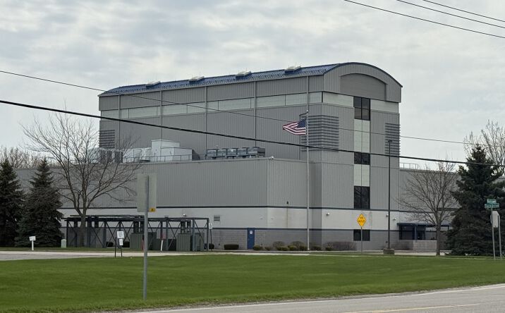 Pictures of Office, Industrial property located at 5215 MACKINAW RD, BAY CITY, MI 48706-9700 for lease - image #1