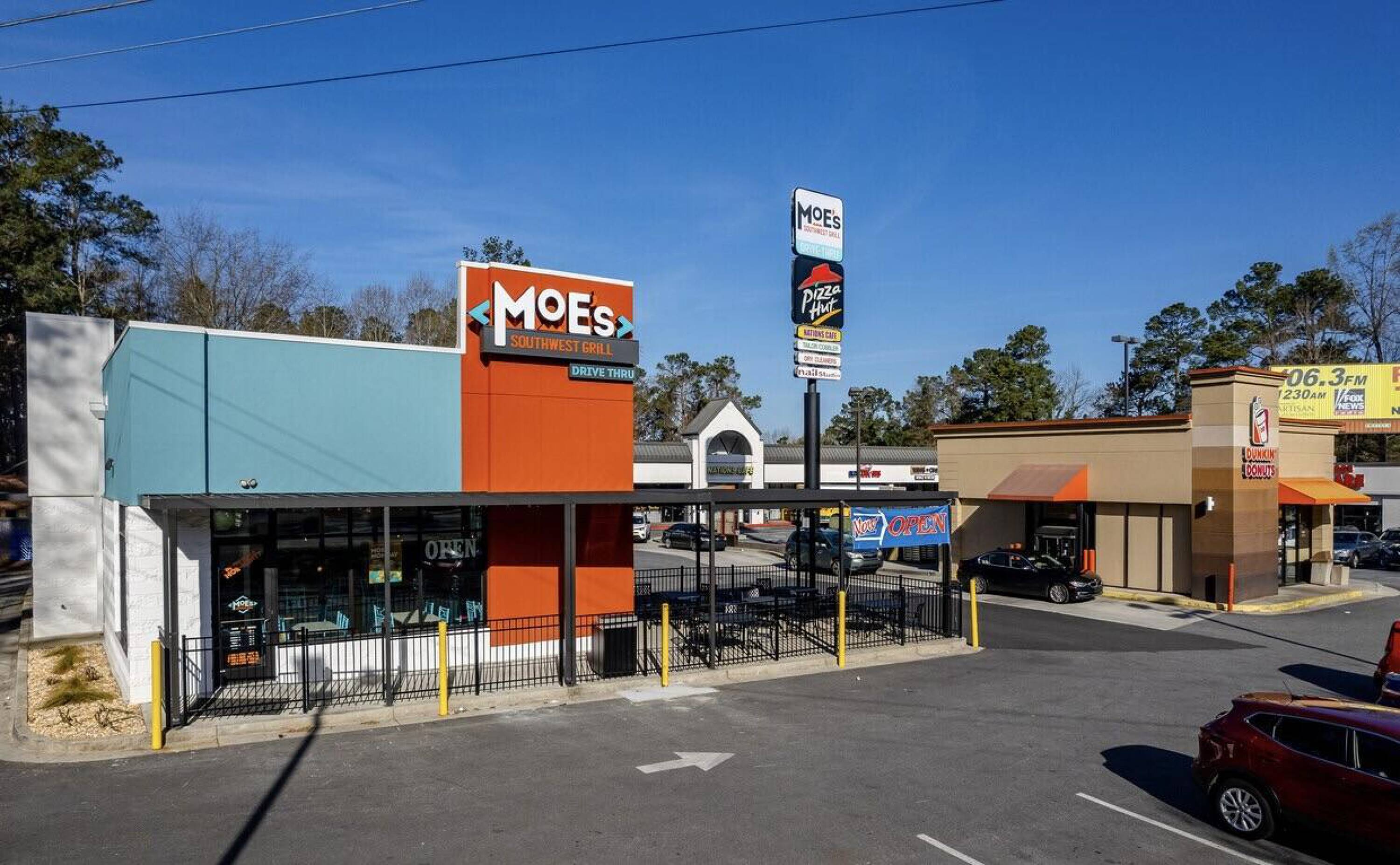 8290 Roswell Rd, Sandy Springs, GA 30350
