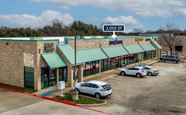 Pictures of Retail property located at 3180 Eldorado Parkway, McKinney, TX 75072 for lease - image #1