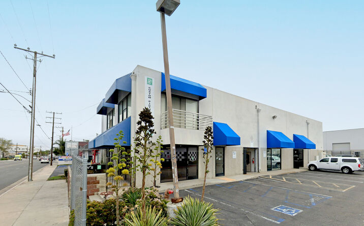 Pictures of Industrial property located at 1560 Superior Avenue, Costa Mesa, CA 92627 for lease - image #1