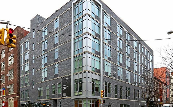 Pictures of Retail property located at 185 Avenue B, New York, NY 10009 for lease - image #1