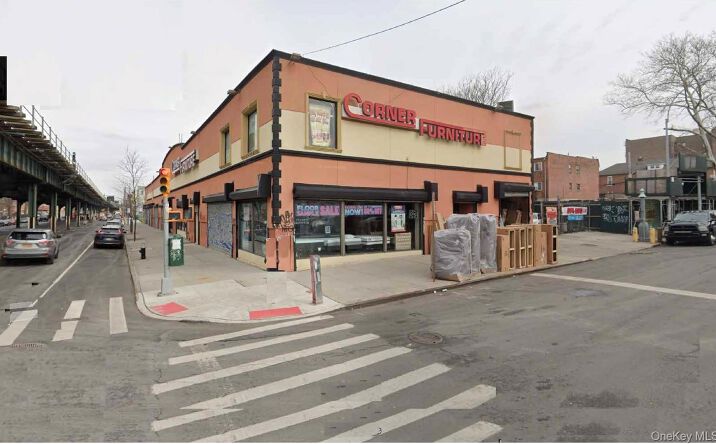 Pictures of Retail property located at 2916 -2926 White Plains Road, New York, NY 10467 for lease - image #1