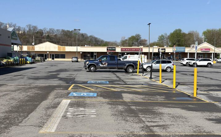 Pictures of Retail, Restaurant property located at 553 West Mahoning Street, Punxsutawney, PA 15767 for lease - image #1