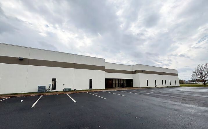 Pictures of Office, Industrial property located at 1320 Court Street, Portsmouth, VA 23704 for lease - image #1