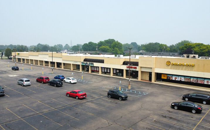 Pictures of Retail property located at 30880 Hoover Rd, Warren, MI 48088 for lease - image #1