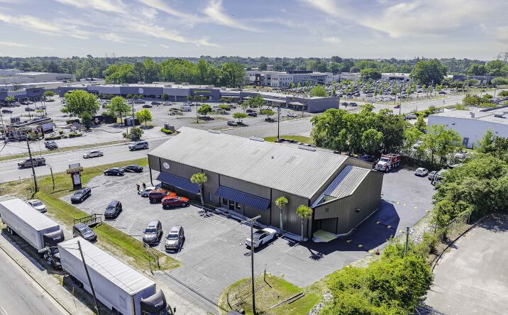 Pictures of Retail, Special Purpose property located at 4405 Dorchester Road, North Charleston, SC 29405 for lease - image #1