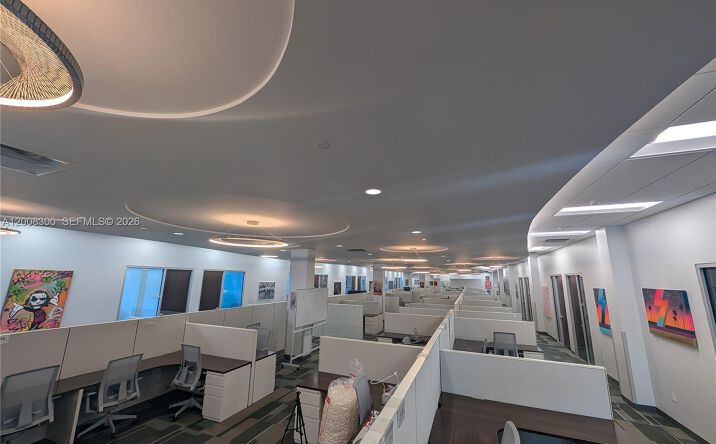 Pictures of Office property located at 1501 Biscayne Blvd #INT, Miami, FL 33132 for lease - image #1