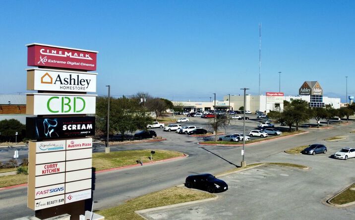 Pictures of Retail property located at 15424 FM1825, Pflugerville, TX 78660 for lease - image #1