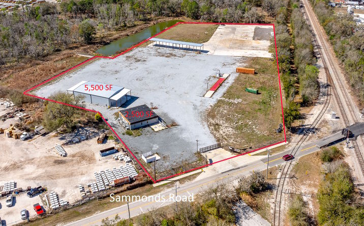Pictures of Industrial property located at 2909 Sammonds Rd, Plant City, FL 33563 for lease - image #1
