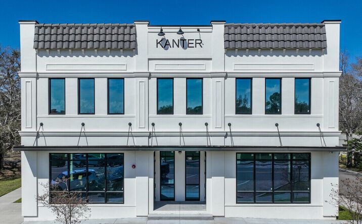Pictures of Office, Retail property located at 411 St Petersburg Dr E, Oldsmar, FL 34677 for lease - image #1