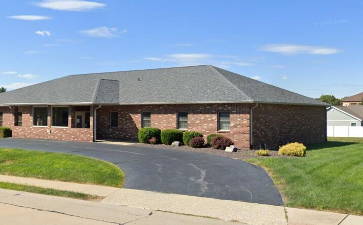 Pictures of Office property located at 100-102 Springfield Court, O'Fallon, IL 62269 for lease - image #1