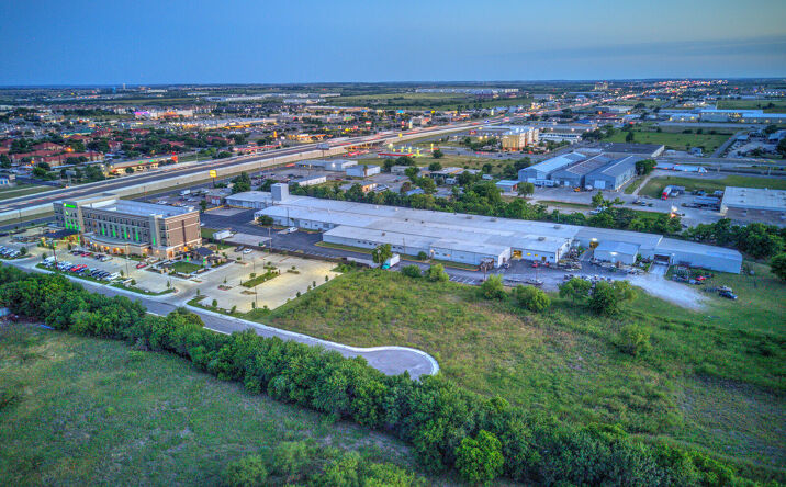 Pictures of Industrial property located at 1942 S. IH-35, San Marcos, TX 78666 for lease - image #1