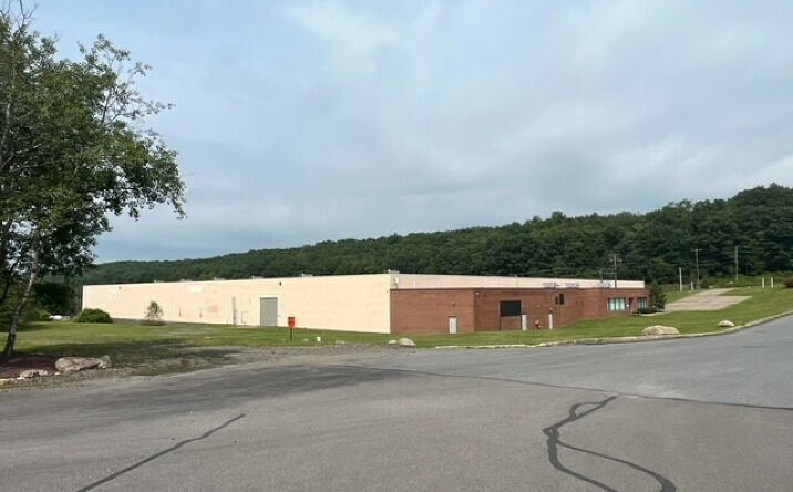 Pictures of Industrial property located at 10 Schultz Drive, Delano, PA 18220 for lease - image #1