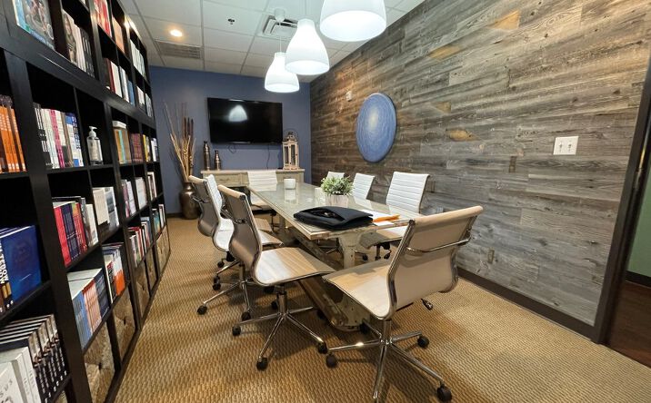 Pictures of Office property located at 401 South RR 620, Lakeway, TX 78735 for lease - image #1